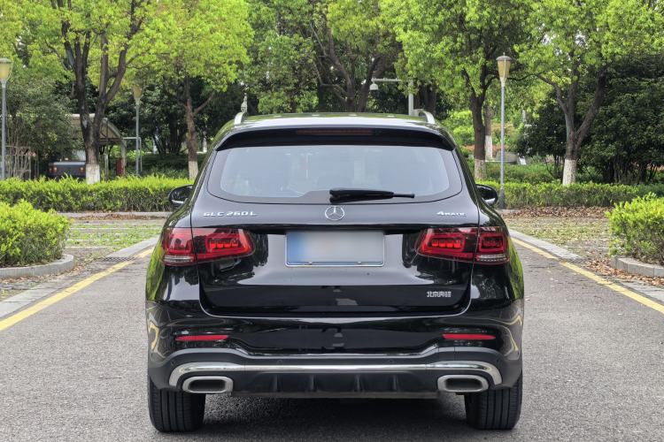 Used Mercedes-Benz GLC 2022 GLC 260 L 4MATIC Luxury Model Exterior 4