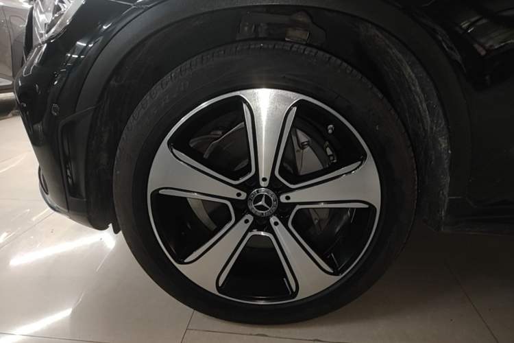 Used Mercedes-Benz GLC 2022 Refreshed GLC 300 L 4MATIC Dynamic Edition Prestige Version Exterior 4