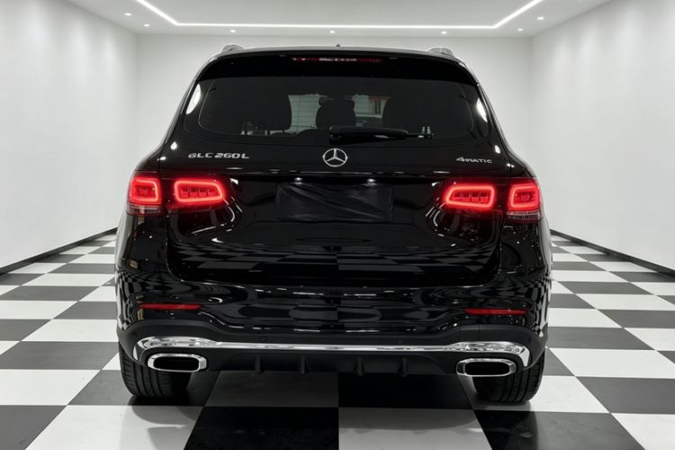 Used Mercedes-Benz GLC 2022 Second Facelift GLC 260 L 4MATIC Luxury Edition Exterior 4