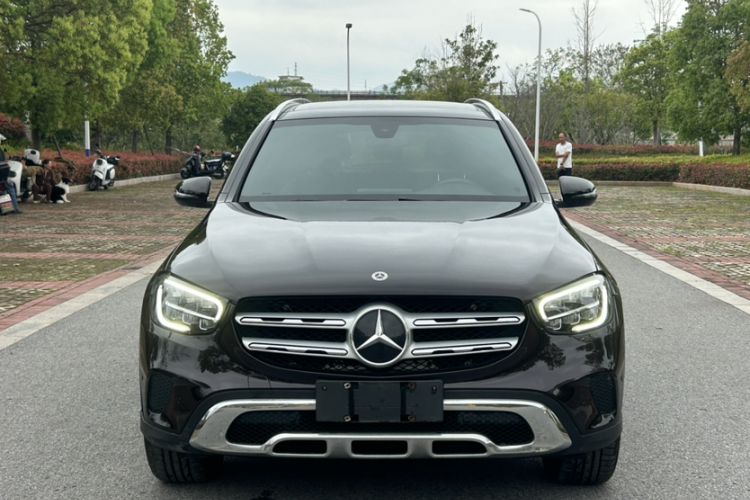 Used Mercedes-Benz GLC 2022 Refreshed GLC 260 L 4MATIC Dynamic Edition Exterior 5