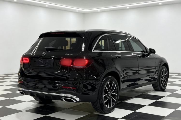 Used Mercedes-Benz GLC 2022 Second Facelift GLC 260 L 4MATIC Luxury Edition Exterior 5