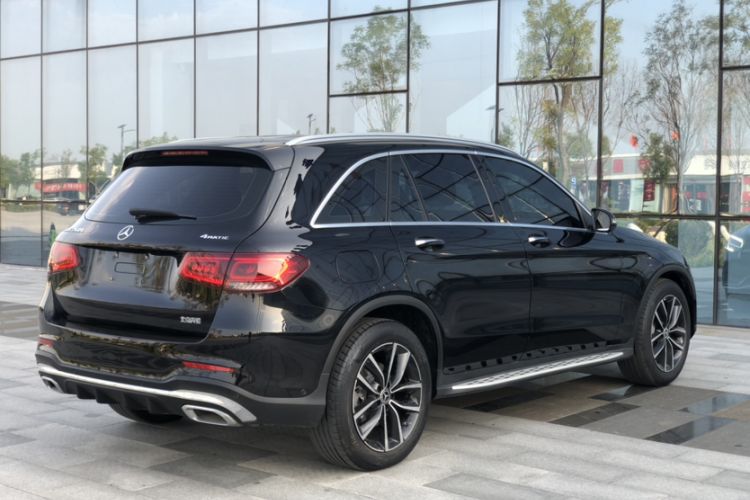 Used Mercedes-Benz GLC 2022 Second Facelift GLC 260 L 4MATIC Luxury Edition Exterior 5