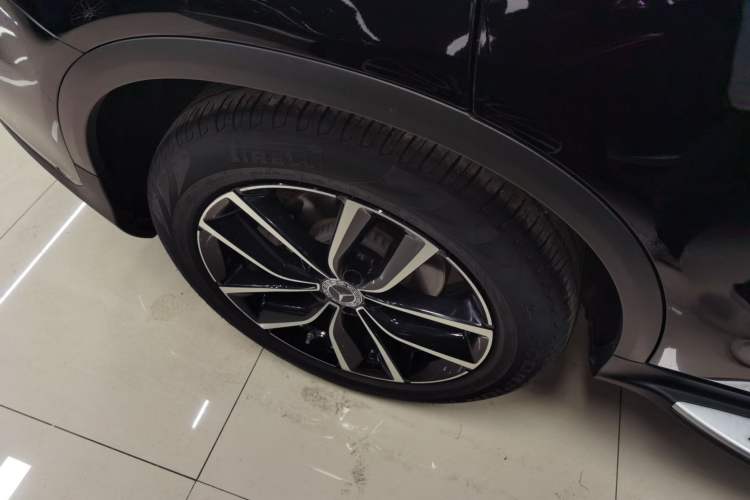 Used Mercedes-Benz GLC 2022 Refreshed GLC 300 L 4MATIC Dynamic Edition Exterior 5