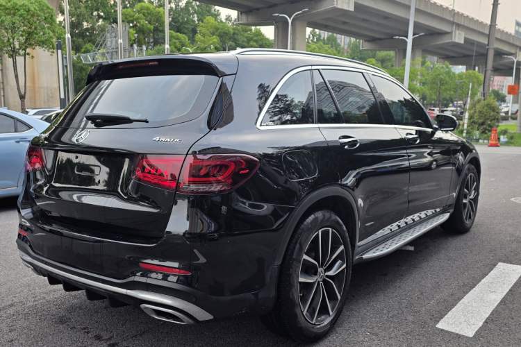 Used Mercedes-Benz GLC 2022 Facelift GLC 260 L 4MATIC Luxury Edition Exterior 6