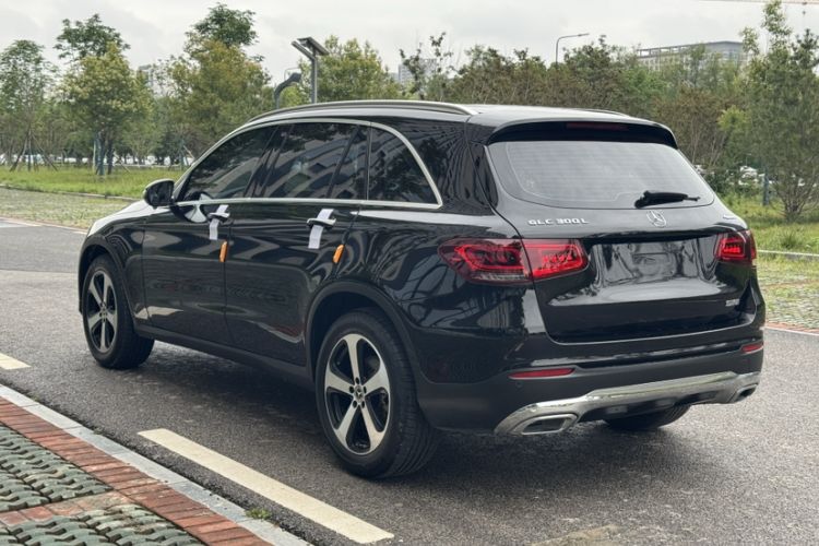 Used Mercedes-Benz GLC 2022 Second Facelift GLC 260 L 4MATIC Dynamic Edition Exterior 6