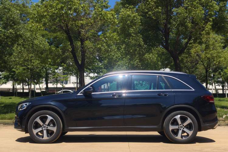 Used Mercedes-Benz GLC 2022 Facelifted GLC 260 L 4MATIC Dynamic Edition Exterior 6