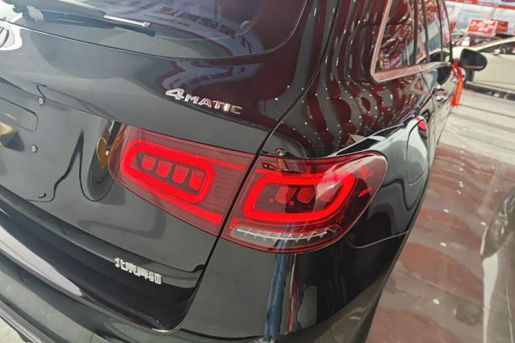 Used Mercedes-Benz GLC 2022 Second Facelift GLC 260 L 4MATIC Luxury Edition Exterior 6