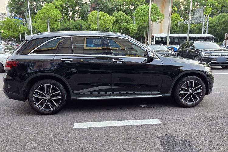 Used Mercedes-Benz GLC 2022 Facelift GLC 260 L 4MATIC Luxury Edition Exterior 7