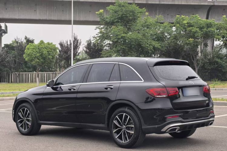 Used Mercedes-Benz GLC 2022 Second Facelift GLC 260 L 4MATIC Luxury Edition Exterior 7