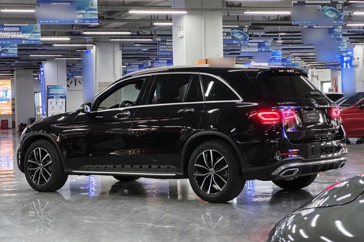 Used Mercedes-Benz GLC 2022 Facelift GLC 260 L 4MATIC Luxury Edition Exterior 8