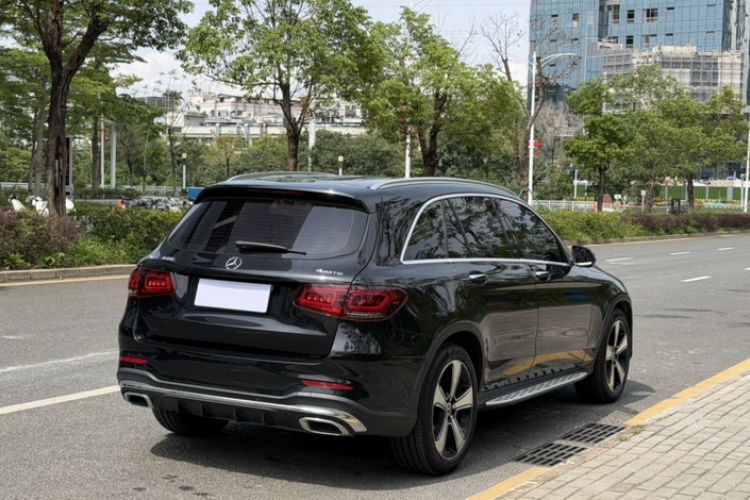 Used Mercedes-Benz GLC 2022 Facelift GLC 300 L 4MATIC Luxury Edition Exterior 9