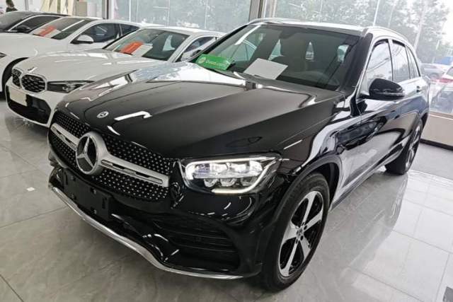 Ojetý Mercedes-Benz GLC 2022 Facelifted GLC 260 L 4MATIC Dynamic Edition