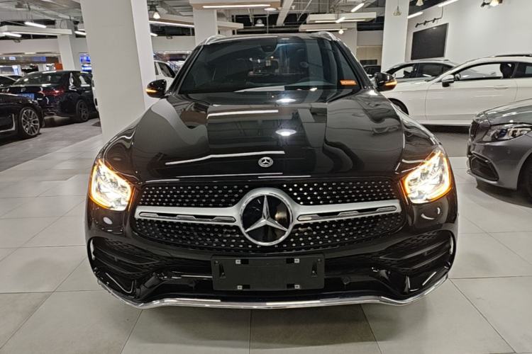 Used Mercedes-Benz GLC 2022 Second Facelift GLC 260 L 4MATIC Luxury Edition Front