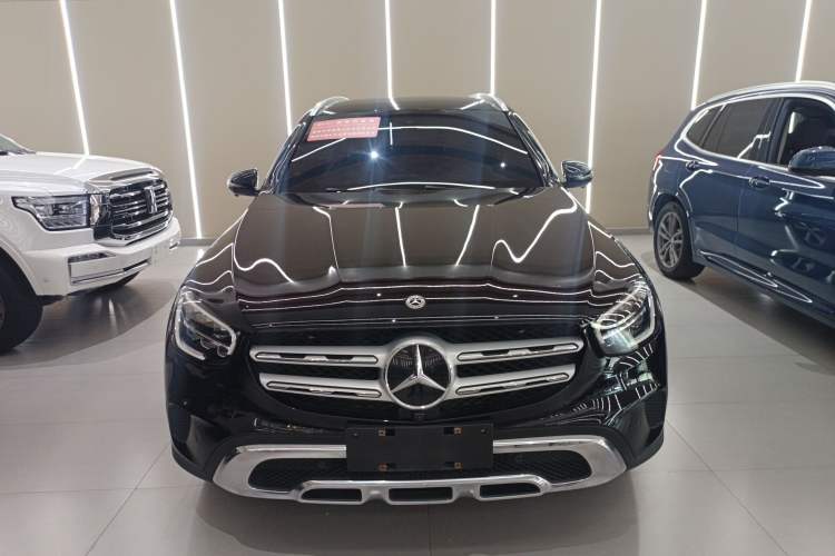 Used Mercedes-Benz GLC 2022 Refreshed GLC 260 L 4MATIC Dynamic Edition Front