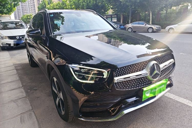 Used Mercedes-Benz GLC 2022 Facelifted GLC 260 L 4MATIC Dynamic Edition Front Right 45 Deg