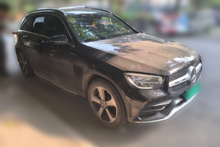 Used Mercedes-Benz GLC 2022 Facelifted GLC 260 L 4MATIC Dynamic Edition Front Right 45 Deg