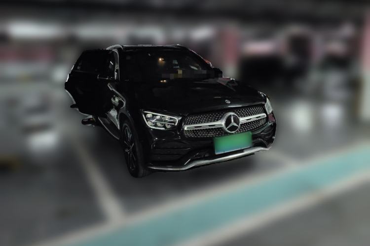 Used Mercedes-Benz GLC 2022 Refreshed GLC 300 L 4MATIC Dynamic Edition Front Right 45 Deg