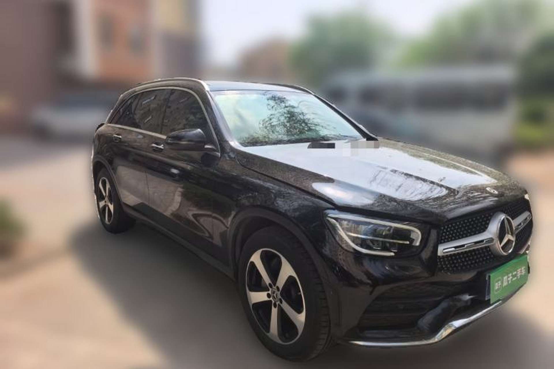 Used Mercedes-Benz GLC 2022 Refreshed GLC 260 L 4MATIC Dynamic Edition Front Right 45 Deg