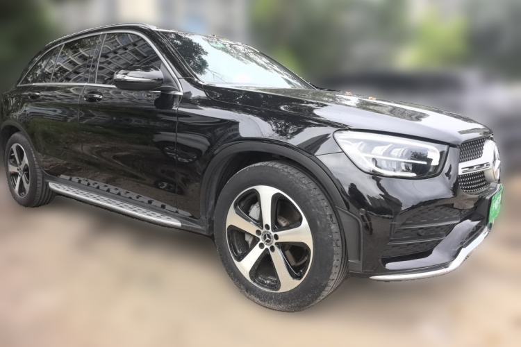 Used Mercedes-Benz GLC 2022 GLC 260 L 4MATIC Dynamic Edition Front Right 45 Deg