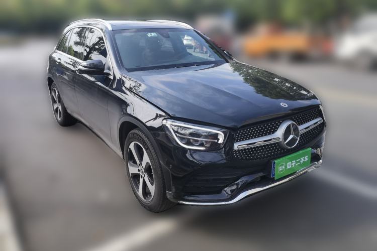 Used Mercedes-Benz GLC 2022 Refreshed GLC 260 L 4MATIC Dynamic Edition Front Right 45 Deg