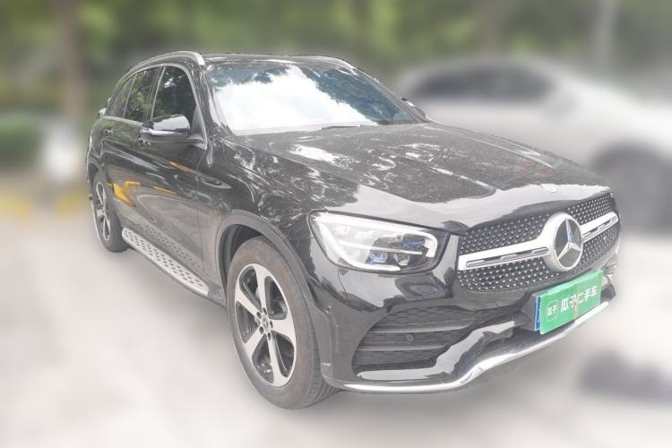 Used Mercedes-Benz GLC 2022 Facelifted GLC 260 L 4MATIC Dynamic Edition Front Right 45 Deg