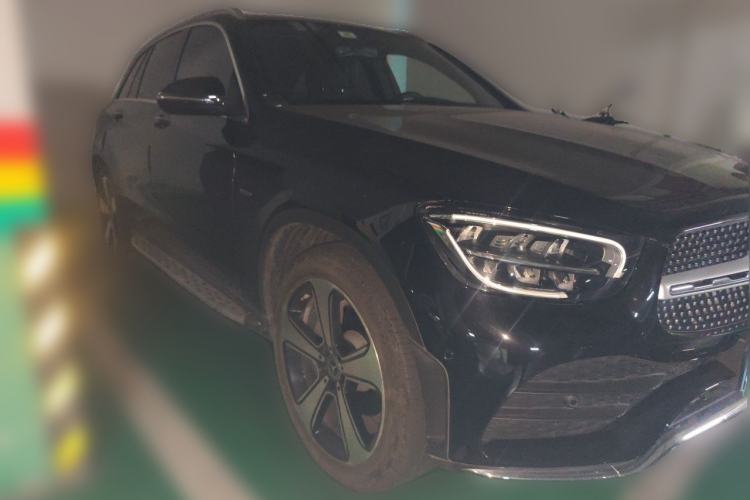 Used Mercedes-Benz GLC 2022 GLC 300 L 4MATIC Dynamic Edition Prestige Model Front Right 45 Deg