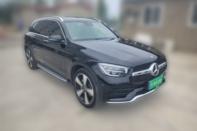 Used Mercedes-Benz GLC 2022 Second Facelift GLC 300 L 4MATIC Luxury Edition Front Right 45 Deg