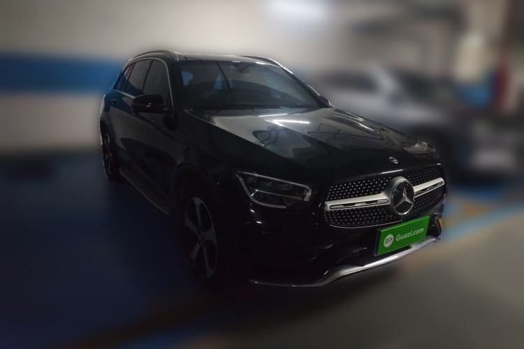 Used Mercedes-Benz GLC 2022 Refreshed GLC 260 L 4MATIC Dynamic Edition Front Right 45 Deg