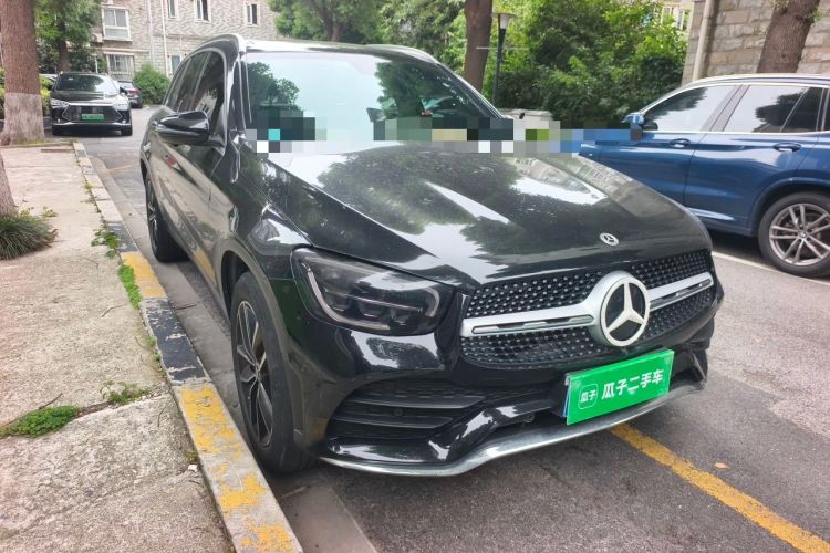 Used Mercedes-Benz GLC 2022 Second Facelift GLC 260 L 4MATIC Luxury Edition Front Right 45 Deg
