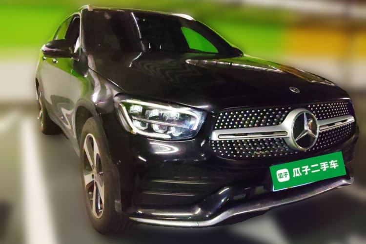 Used Mercedes-Benz GLC 2022 Facelifted GLC 260 L 4MATIC Dynamic Edition Front Right 45 Deg