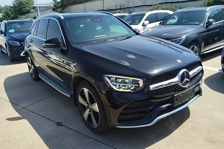 Used Mercedes-Benz GLC 2022 Refreshed GLC 300 L 4MATIC Dynamic Edition Prestige Version Front Right 45 Deg