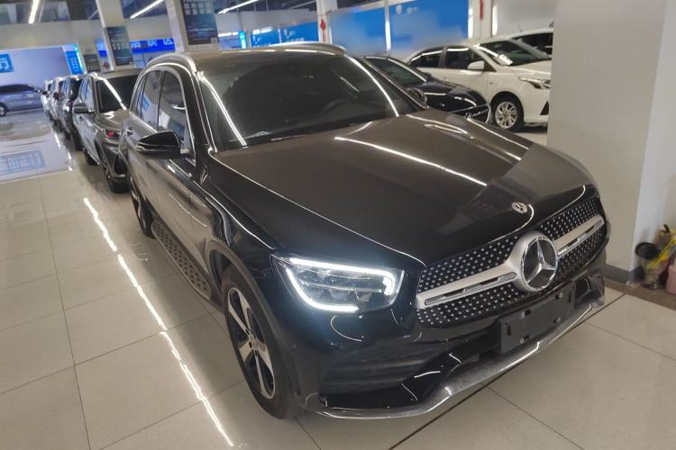 Used Mercedes-Benz GLC 2022 Facelifted GLC 260 L 4MATIC Dynamic Edition Front Right 45 Deg
