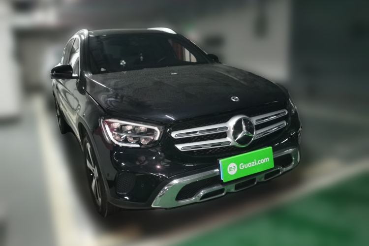 Used Mercedes-Benz GLC 2022 Refreshed GLC 260 L 4MATIC Dynamic Edition Front Right 45 Deg