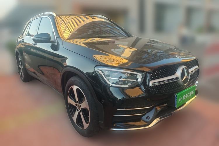 Used Mercedes-Benz GLC 2022 Facelifted GLC 260 L 4MATIC Dynamic Edition Front Right 45 Deg