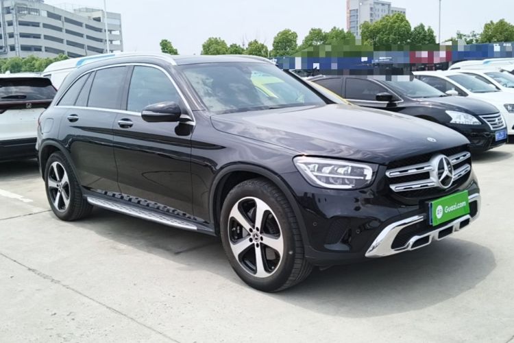 Used Mercedes-Benz GLC 2022 Refreshed GLC 260 L 4MATIC Dynamic Edition Front Right 45 Deg