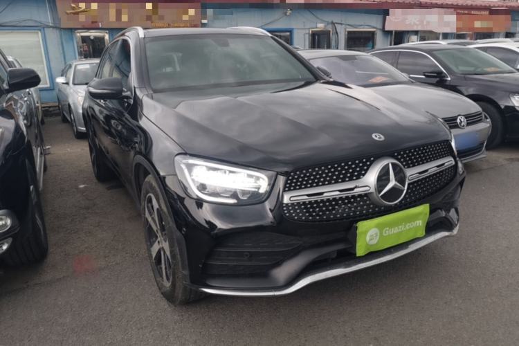 Used Mercedes-Benz GLC 2022 Facelifted GLC 260 L 4MATIC Dynamic Edition Front Right 45 Deg