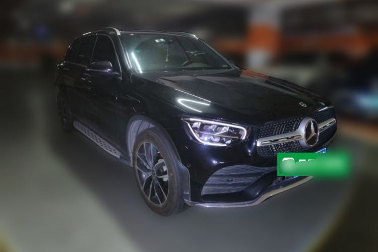 Used Mercedes-Benz GLC 2022 Second Facelift GLC 260 L 4MATIC Luxury Edition Front Right 45 Deg