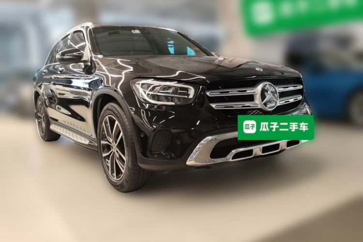 Used Mercedes-Benz GLC 2022 Refreshed GLC 260 L 4MATIC Dynamic Edition Front Right 45 Deg