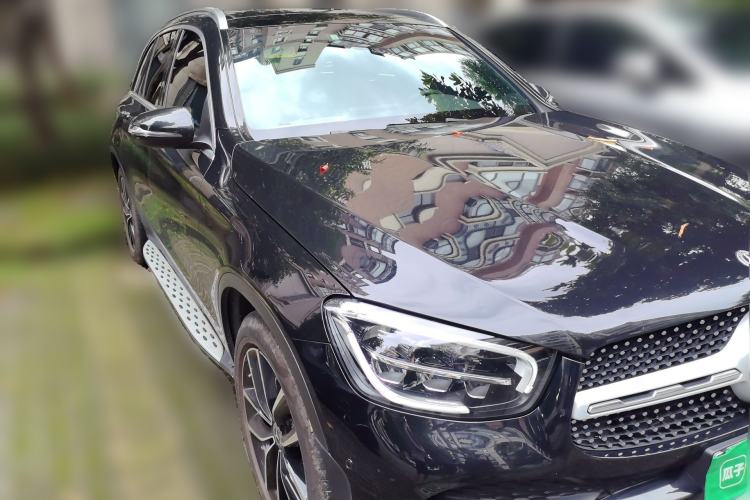 Used Mercedes-Benz GLC 2022 Refreshed GLC 300 L 4MATIC Dynamic Edition Front Right 45 Deg