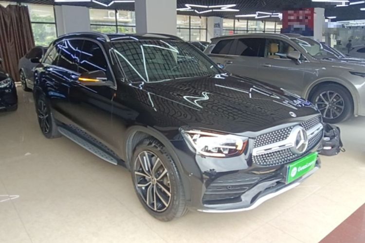 Used Mercedes-Benz GLC 2022 Refreshed GLC 300 L 4MATIC Dynamic Edition Front Right 45 Deg