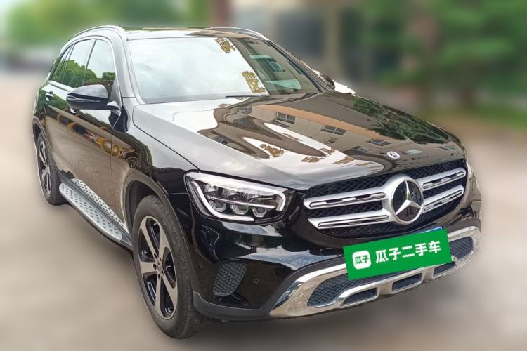Used Mercedes-Benz GLC 2022 Refreshed GLC 260 L 4MATIC Dynamic Edition Front Right 45 Deg