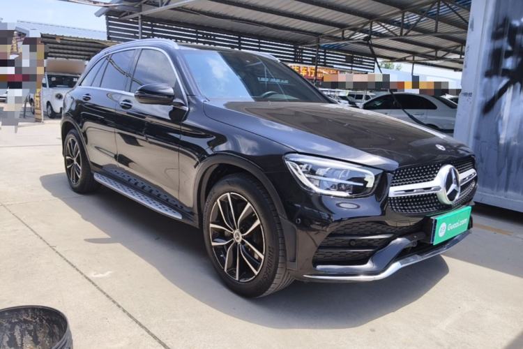 Used Mercedes-Benz GLC 2022 Second Facelift GLC 260 L 4MATIC Luxury Edition Front Right 45 Deg