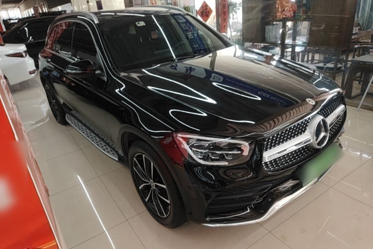 Used Mercedes-Benz GLC 2022 Refreshed GLC 300 L 4MATIC Dynamic Edition Front Right 45 Deg