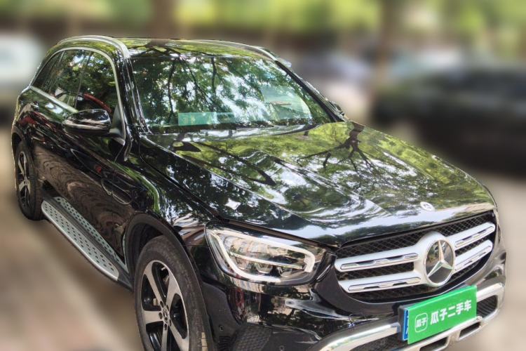 Used Mercedes-Benz GLC 2022 Refreshed GLC 260 L 4MATIC Dynamic Edition Front Right 45 Deg