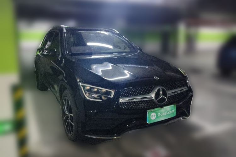 Used Mercedes-Benz GLC 2022 Second Facelift GLC 260 L 4MATIC Luxury Edition Front Right 45 Deg