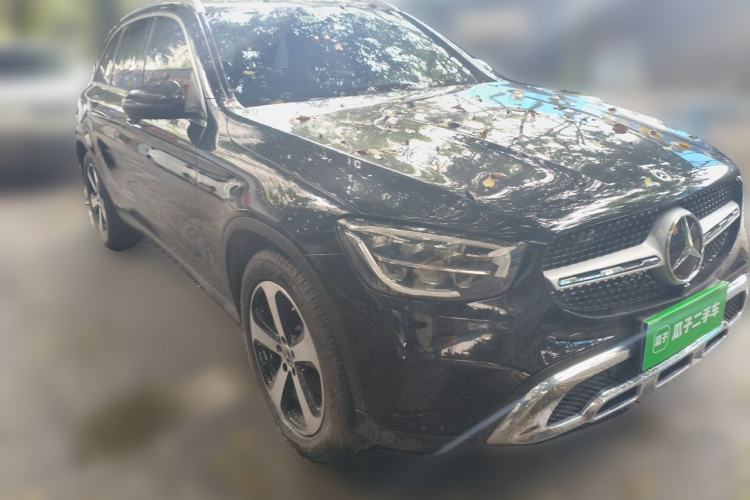 Used Mercedes-Benz GLC 2022 Second Facelift GLC 260 L 4MATIC Dynamic Edition Front Right 45 Deg