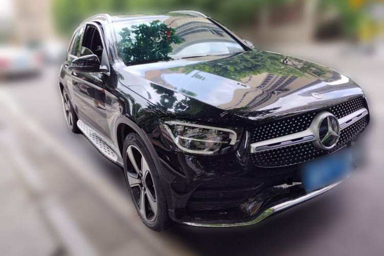 Used Mercedes-Benz GLC 2022 GLC 300 L 4MATIC Dynamic Edition Prestige Model Front Right 45 Deg