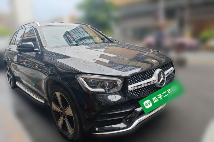 Used Mercedes-Benz GLC 2022 Facelifted GLC 300 L 4MATIC Luxury Edition Front Right 45 Deg
