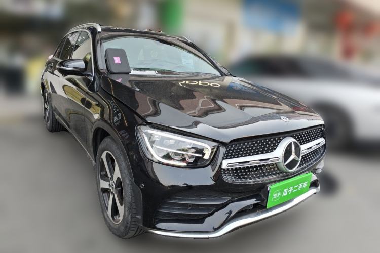 Used Mercedes-Benz GLC 2022 Facelifted GLC 260 L 4MATIC Dynamic Edition Front Right 45 Deg