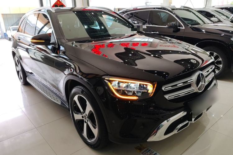 Used Mercedes-Benz GLC 2022 Second Facelift GLC 260 L 4MATIC Dynamic Edition Front Right 45 Deg